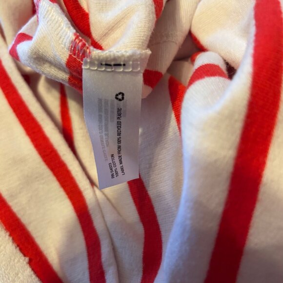 Gap Top Red and White Strip Long Sleeve Casual Office Size Medium - Picture 5 of 5